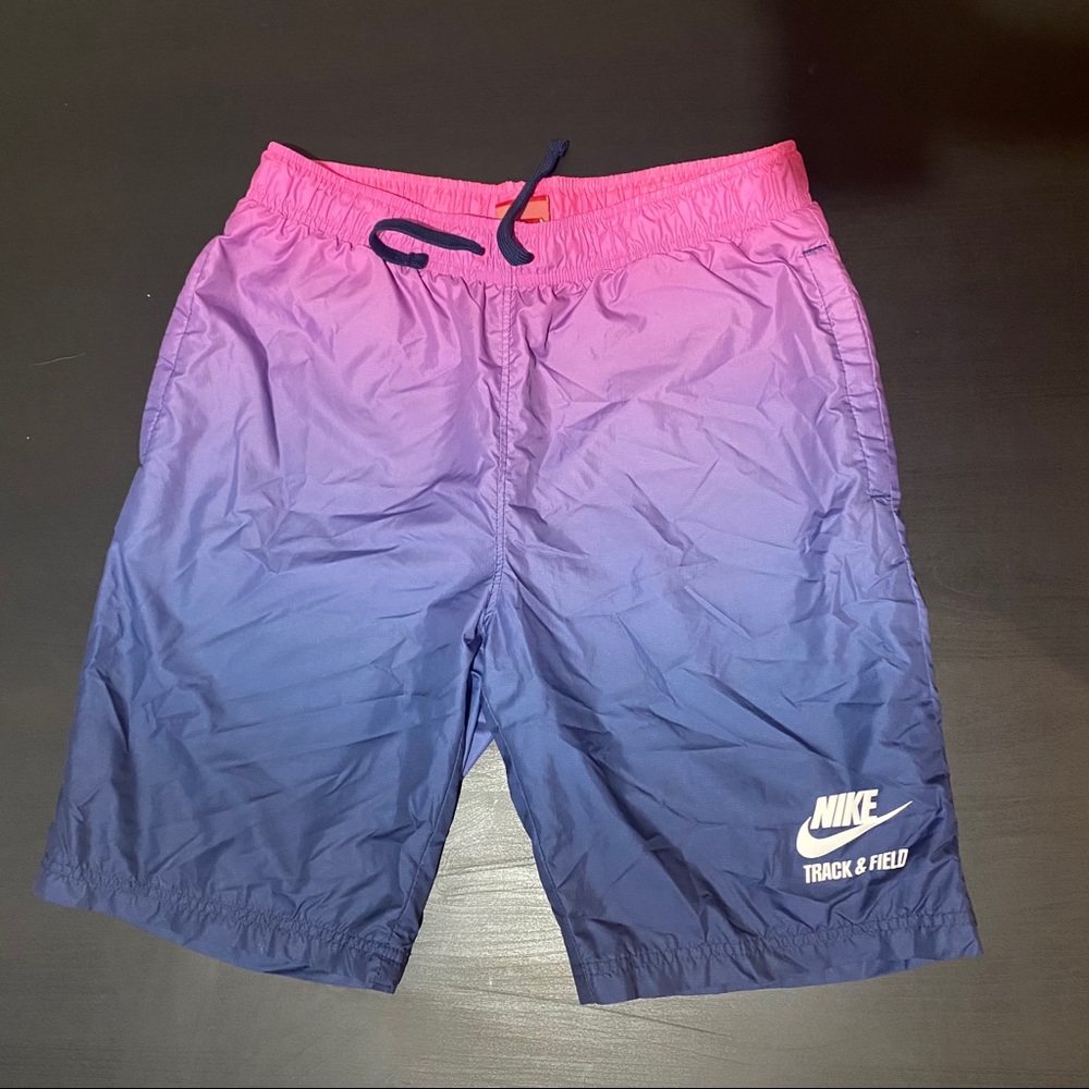 Nike track & field shorts (S)